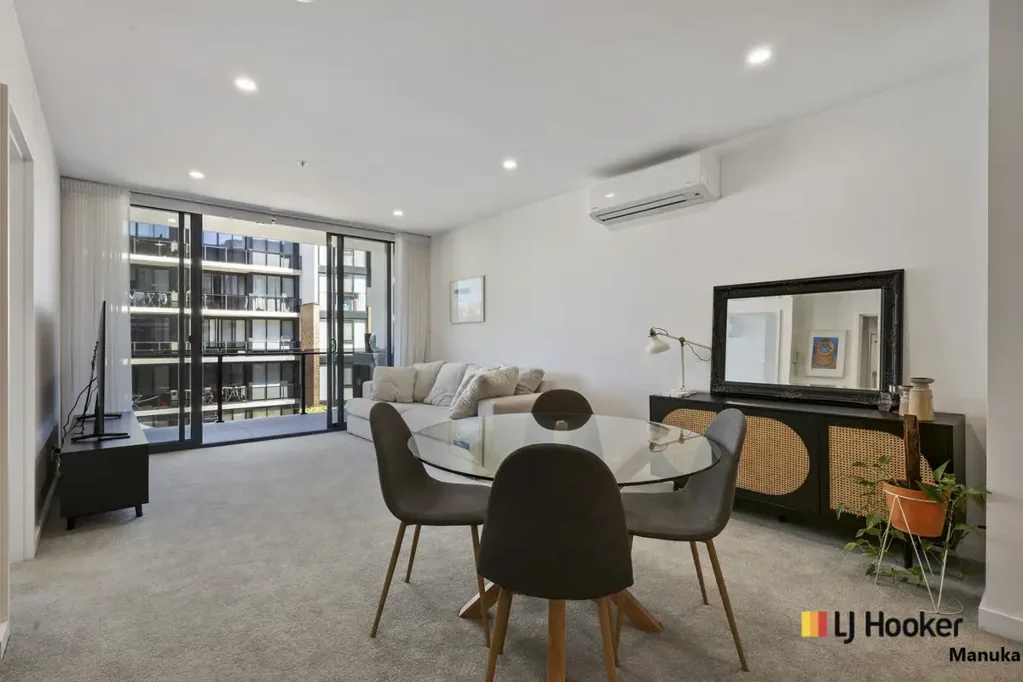 Narrabundah 2Zimmer Modern Inner South Living with Stunning Views