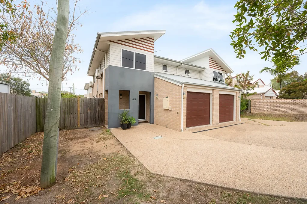 1/4 View Street, West Gladstone, QLD 4680