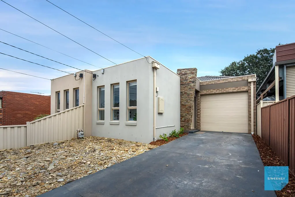 28 Graceburn Grove, St Albans, VIC 3021