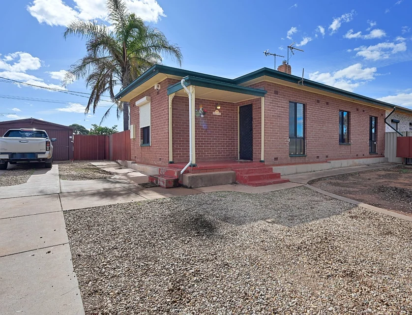 50 Loveday Street, Whyalla Norrie, Outback, 3房, 1浴, Apartment