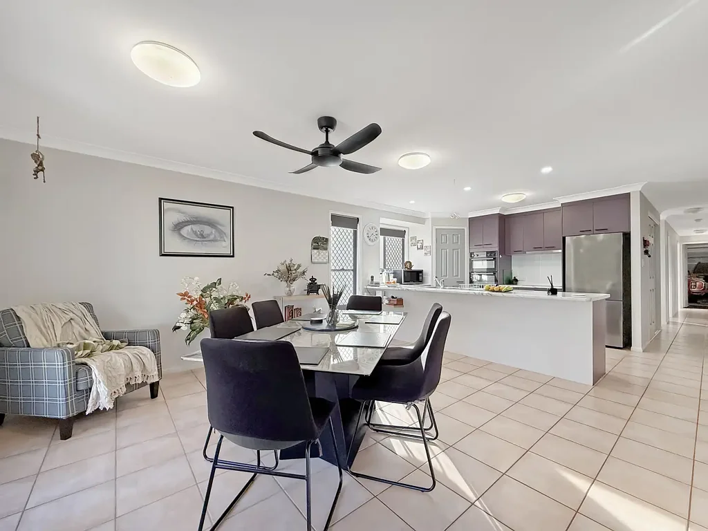 56 Barlow St, Wilsonton, QLD 4350