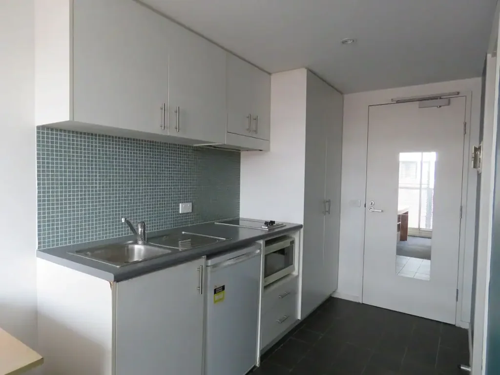 STUDENT ACCOMMODATION