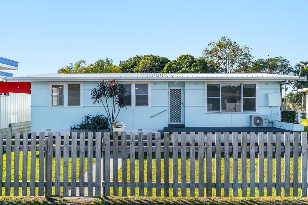 187 Yamba Road, Yamba, NSW 2464