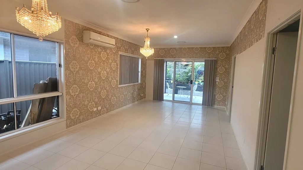 Beautiful Family Home in Jordan Spring