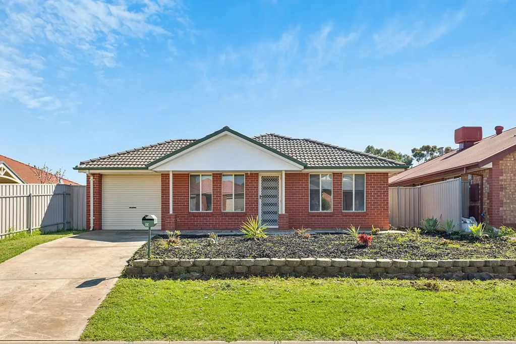 33 Parkway Circuit, Parafield Gardens, SA 5107