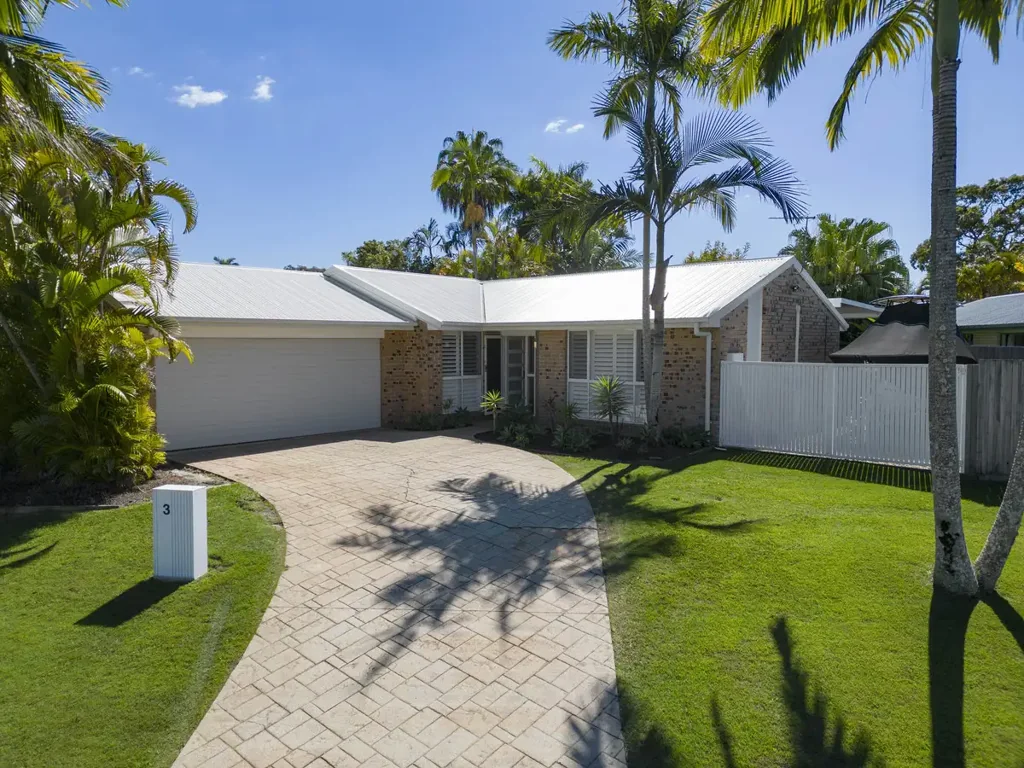 Luxury in the heart of Tewantin