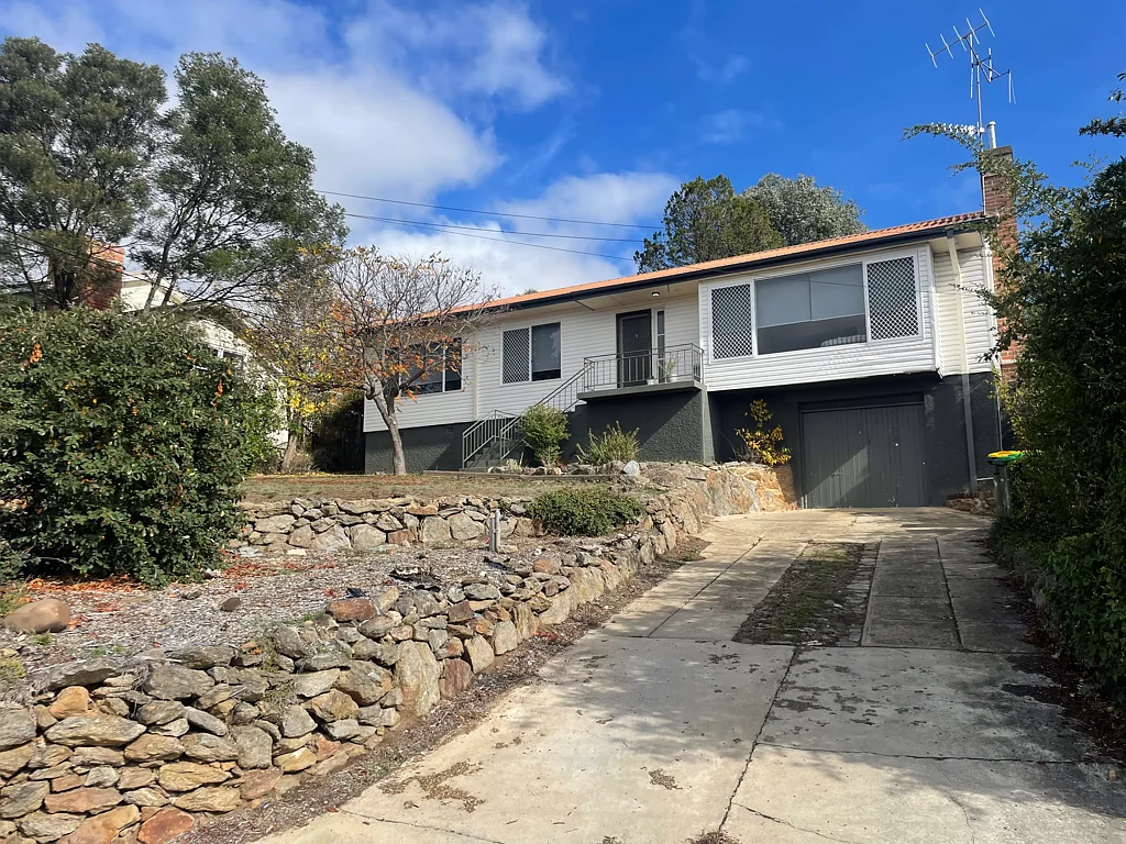 Cooma 3침실 A Residential Delight