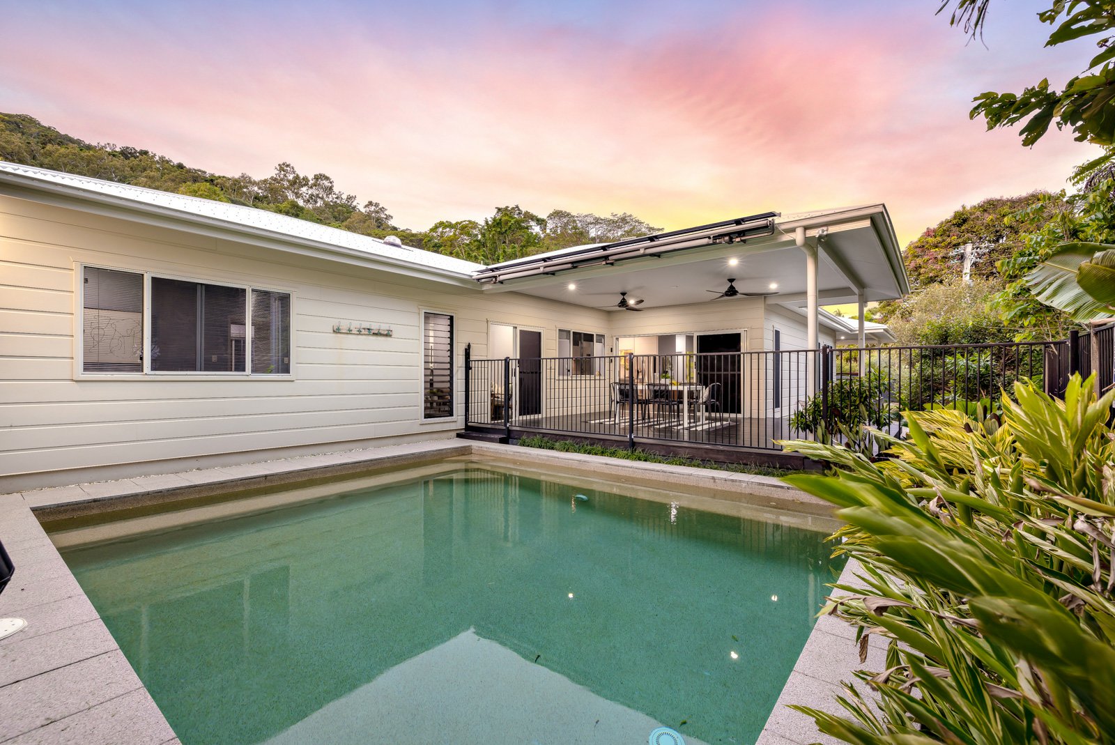 431 MAYERS ST, EDGE HILL QLD 4870, 0房, 0浴, House