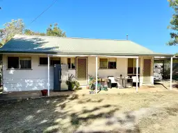 16 Towers Street, Flora Hill