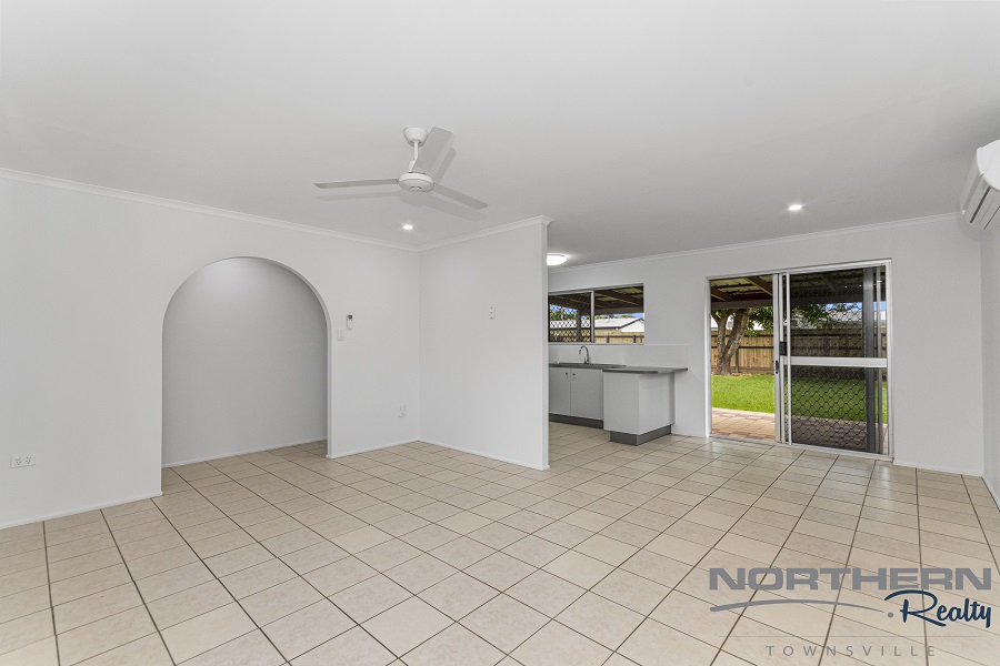 10 JABIRU AV, CONDON QLD 4815, 0 rūma, 0 rūma horoi, House