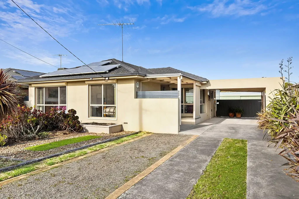 12 Sheeran Crescent, Lara, VIC 3212