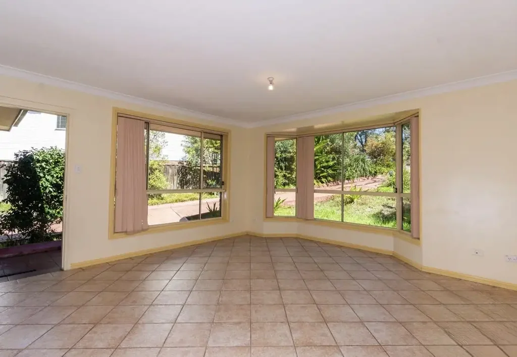 Spacious Family Home in Prime Eastwood Location