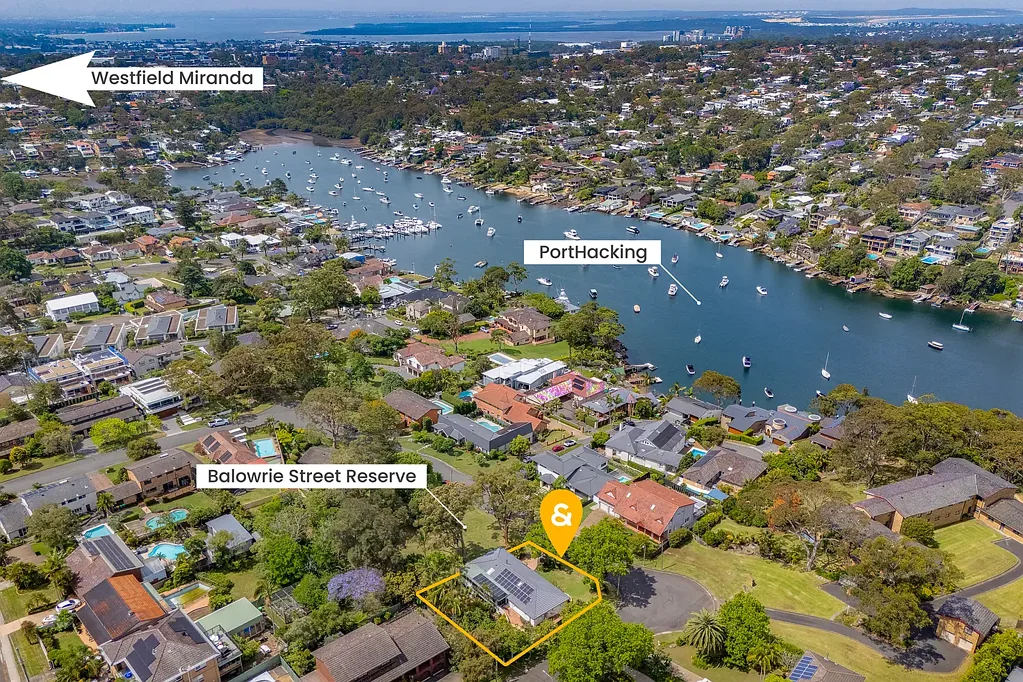 15 Balowrie Street, Yowie Bay, NSW 2228