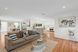 33 Corymbia Circuit, Barwon Heads