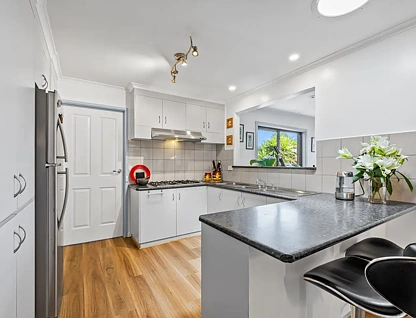 11 Lanark Street, Epping, VIC 3076, 3 રૂમ, 2 બાથરૂમ, House