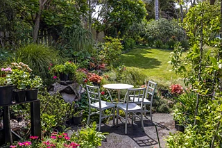 1 Crescent Road West, Palm Beach, Waiheke Island