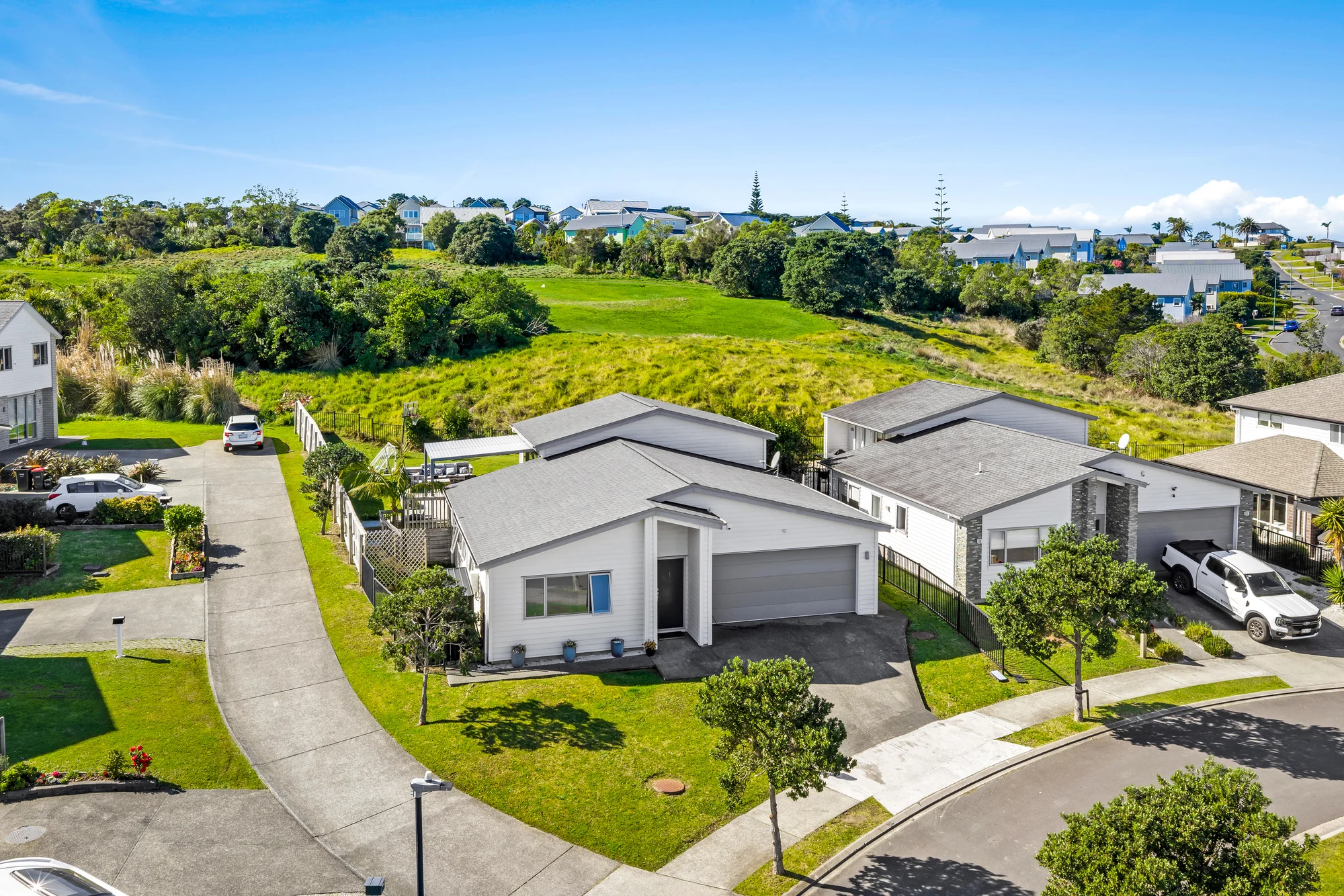 Gulf Harbour 3 Slaapkamer Where Green Space Meets Great Living