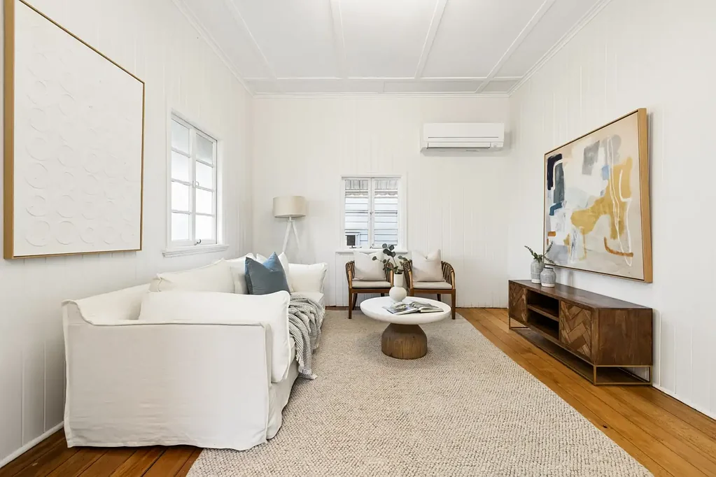 Wynnum 2غرفة نوم Blue-Chip Location Opportunity!