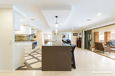 Bungendore 4房  Substantial Family Home