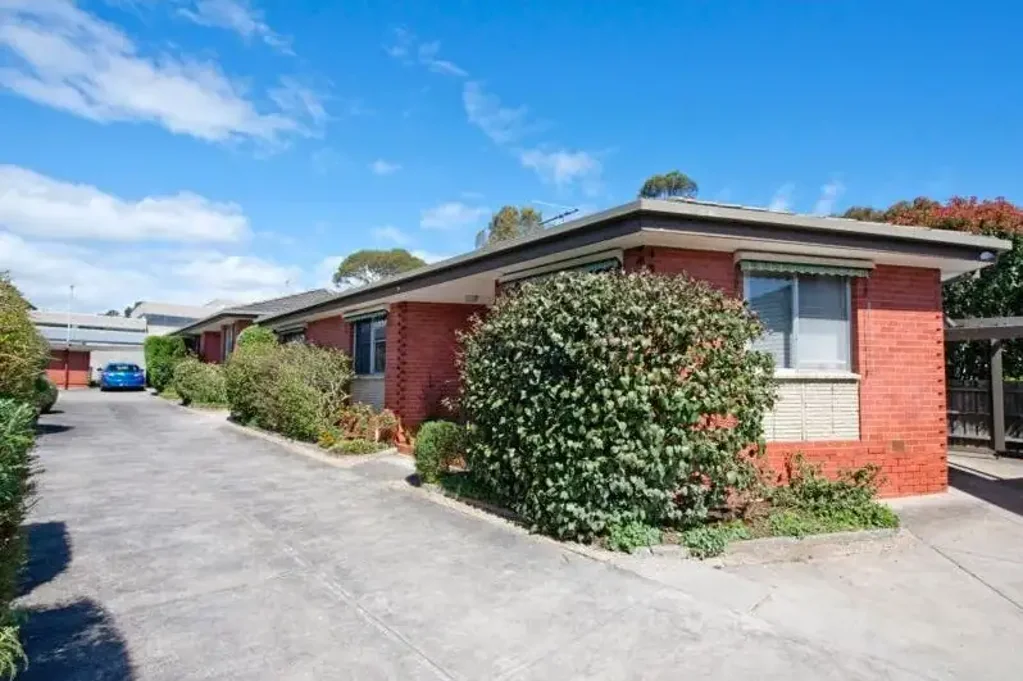 Spacious 3 Bedroom Unit