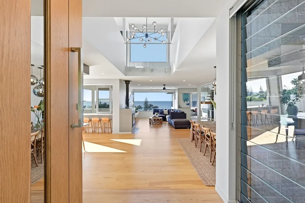 Sapphire Beach 6 Slaapkamer A Remarkable Ocean-View Residence with Exceptional Versatility