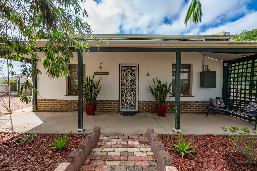 Wallaroo 2chambre Sweet home with endless potential