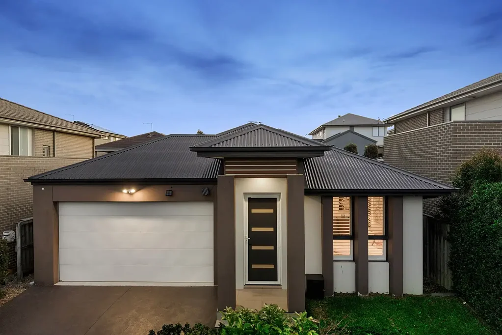 North Kellyville 4침실 Effortless Single-Level Living | Kellyville & Beaumont Hills Border | Ultra-Convenient Family Setting | Entertainer's Paradise