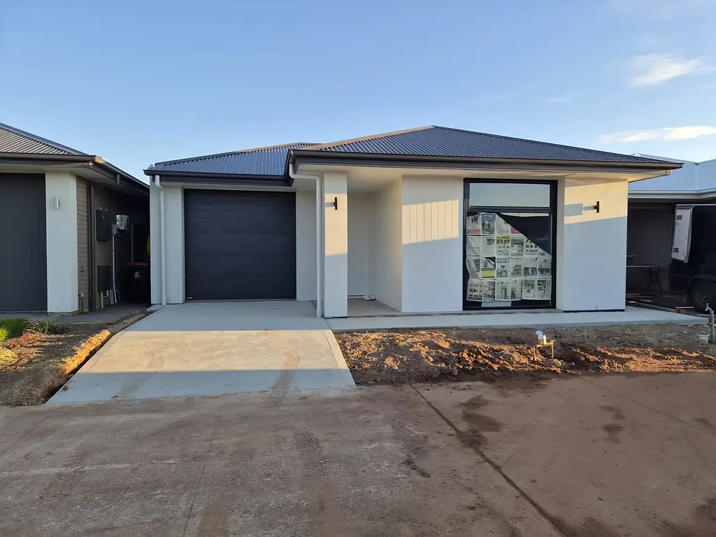 Brand New Family Home in a Convenient Angle Vale Location