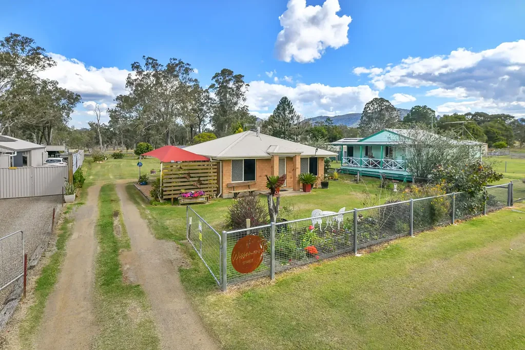 Mount Alford 2Kwarto Cosy Country Charm in peaceful Mount Alford!