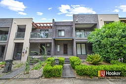 26 Onslow Gardens, Middleton Grange