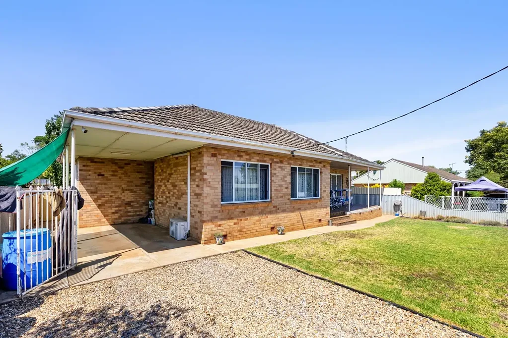 2 Bruce Street, Tolland, NSW 2650