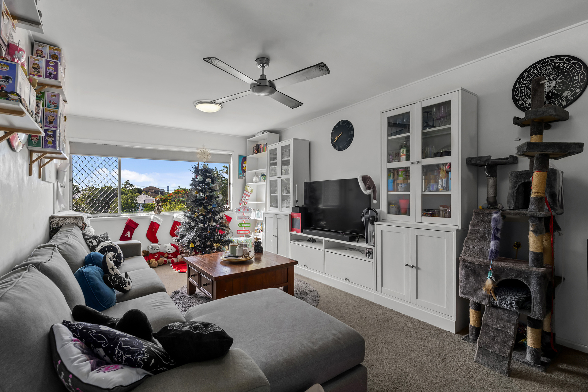 15 BARTER AV, HOLLAND PARK QLD 4121, 0 Kuwarto, 0 Banyo, Unit