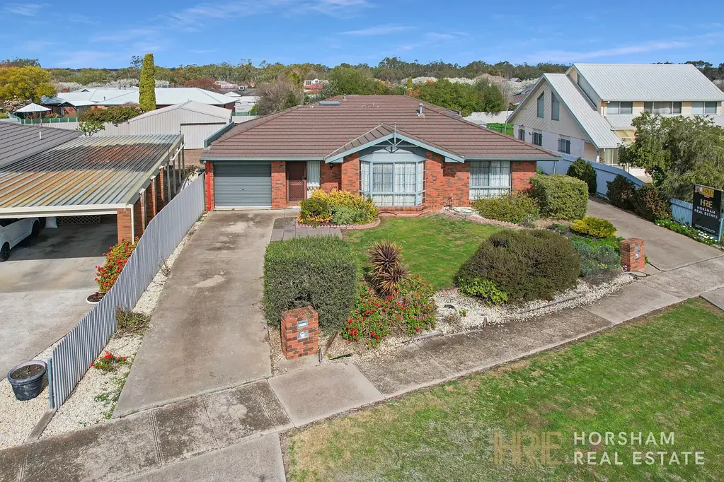 1/5 Penny Avenue, Horsham, VIC 3400
