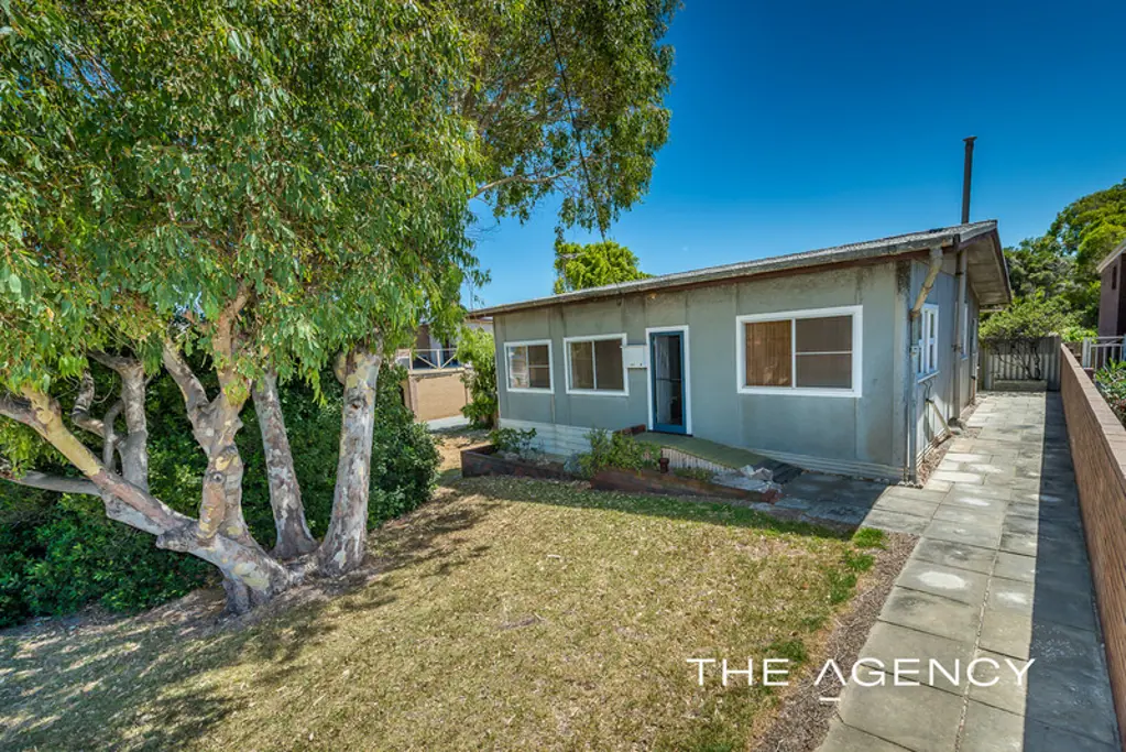 6 McPharlin Avenue, Quinns Rocks, WA 6030