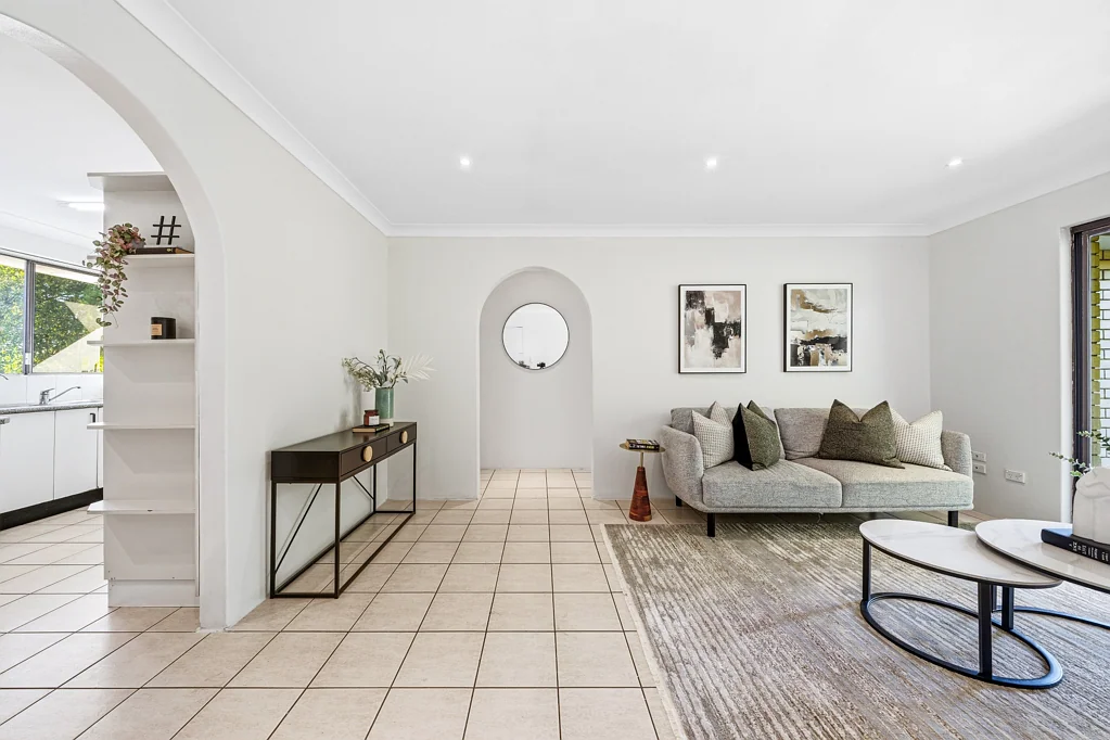 Granville 2Zimmer Spacious Double-Brick Apartment with Leafy Outlook