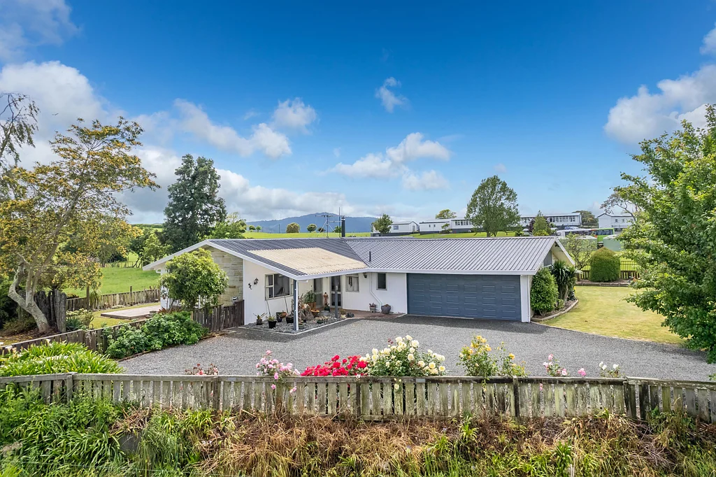 Taupiri 4房  Country Living on a Classic Kiwi Quarter Acre