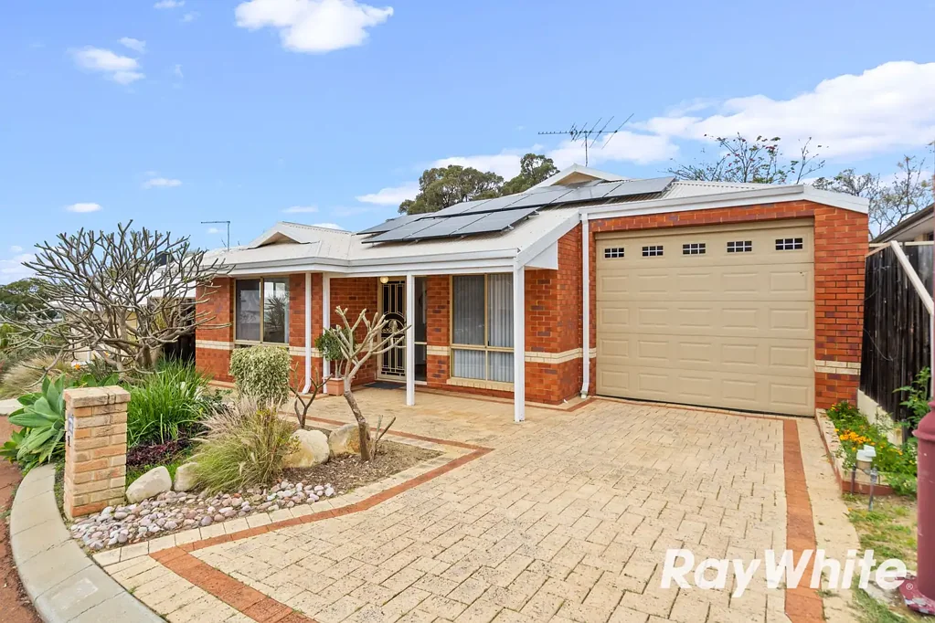 Dawesville 3 Bedroom A Warm Welcome in Timbers Edge, Dawesville