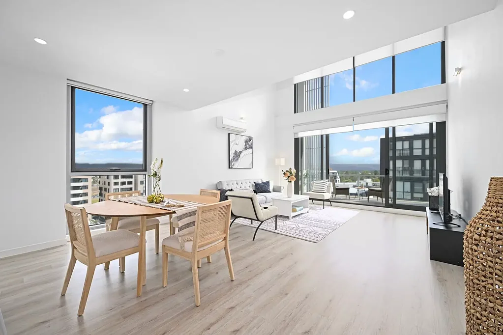 Penrith 3房  Thornton - Split Level Penthouse with Panoramic Mountains Views