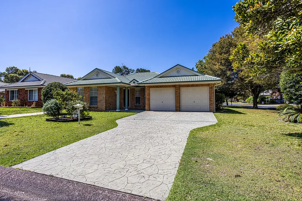 5 Genoa Grove, Tea Gardens, NSW 2324