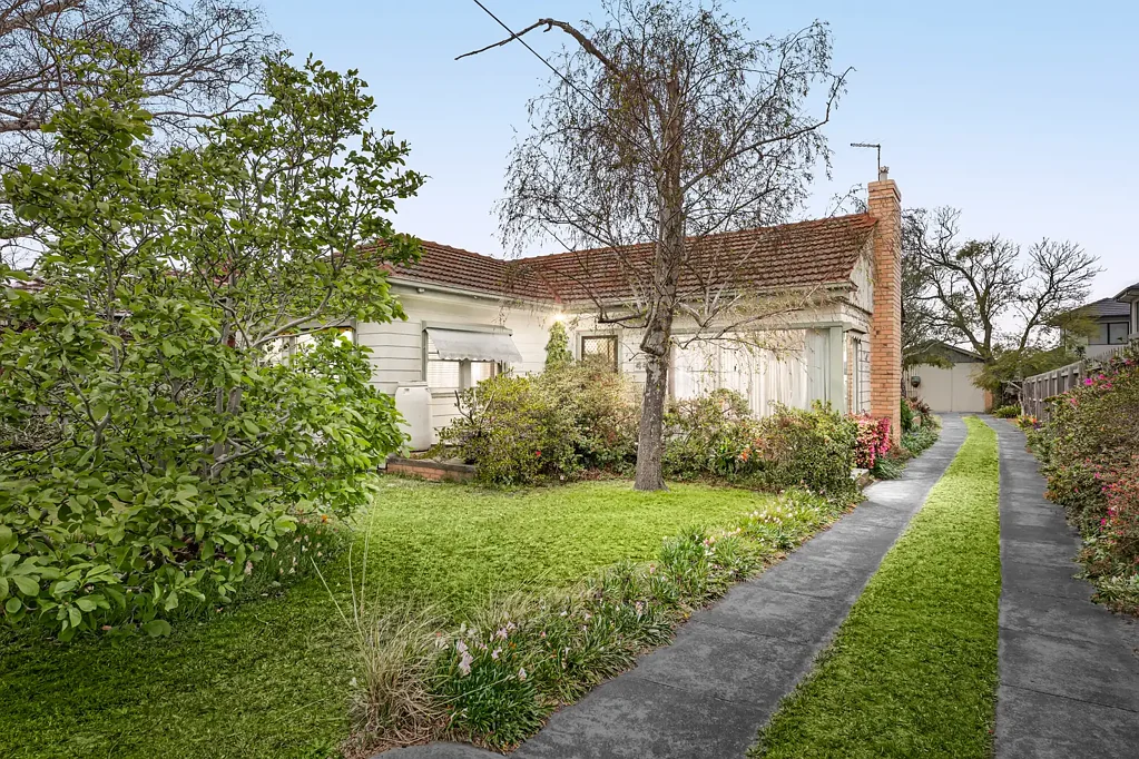 44 Edinburgh Street, Clayton, VIC 3168