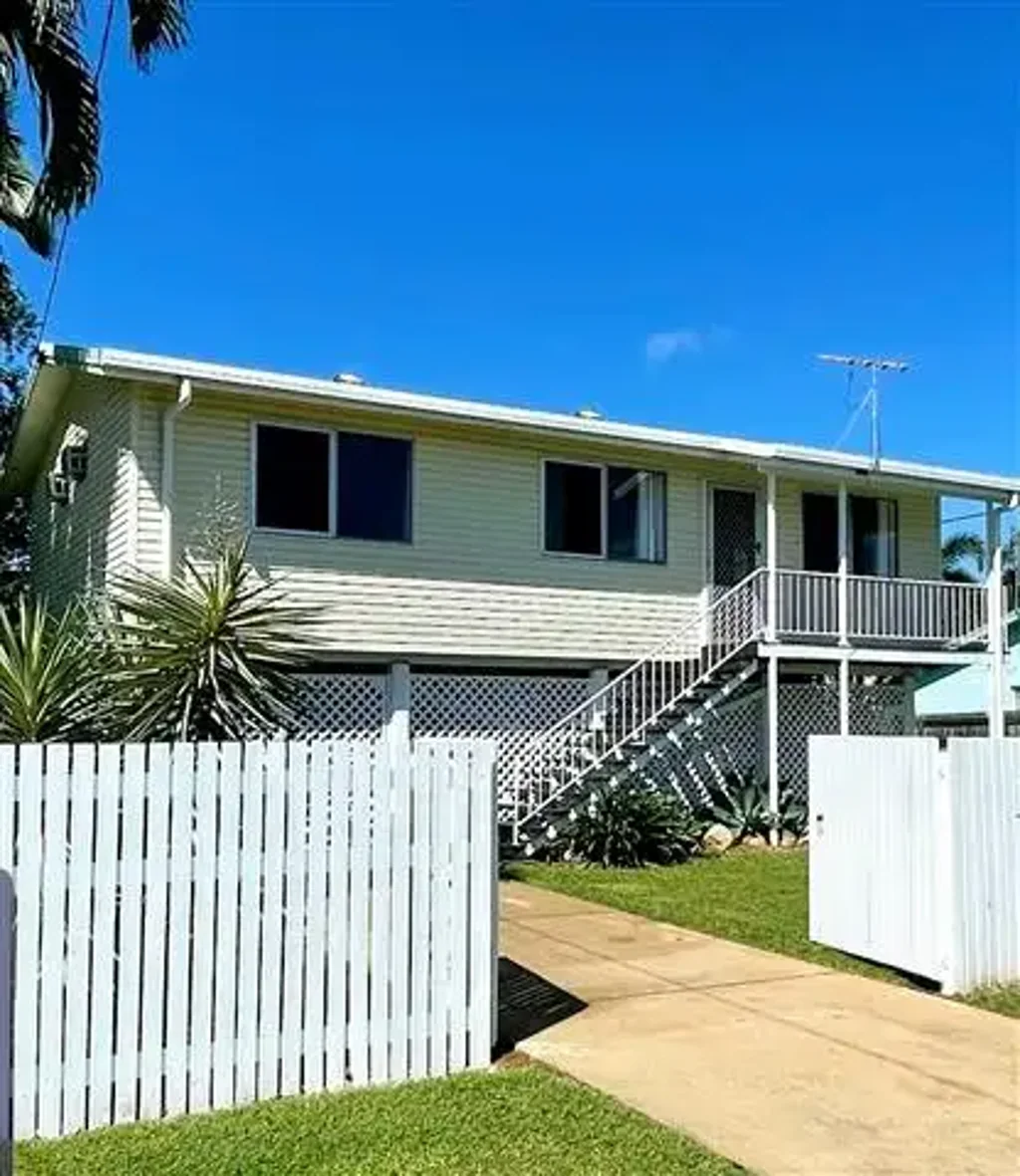 Comfortable and Convenient Family Home in Condon!