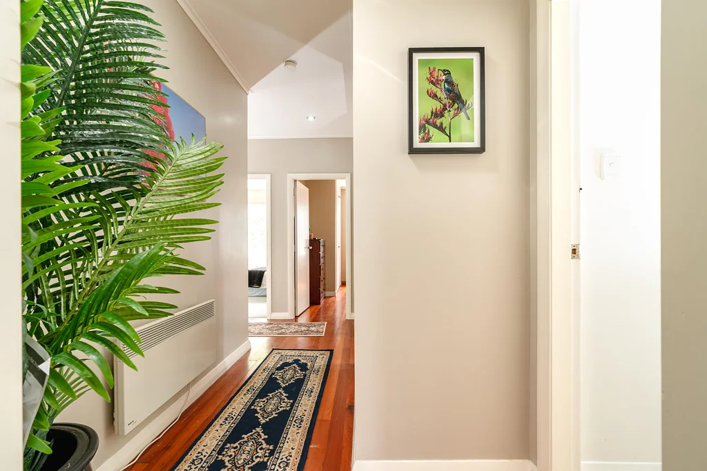 Brooklyn 3Phòng ngủ BROOKLYN'S BEST BUY? $599,000