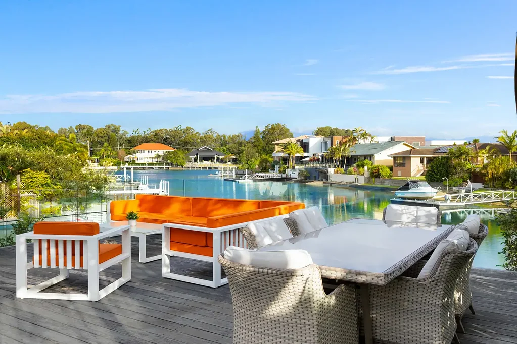 74 Boomerang Crescent, Bundall, QLD 4217