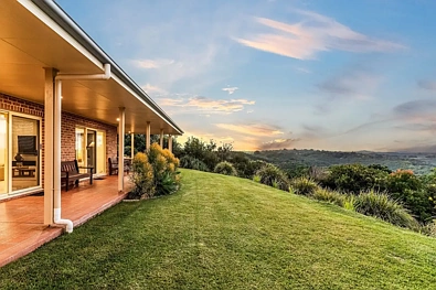Tintenbar 4 Slaapkamer Elevated Hinterland Luxury with Ocean Views in a Prestigious Tintenbar Enclave