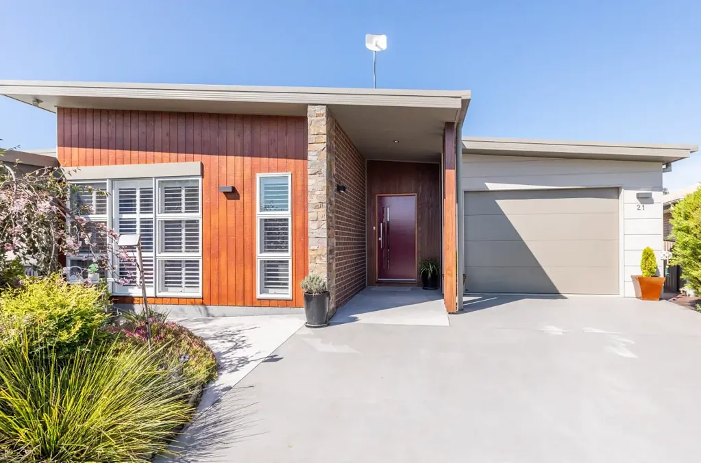 Eden 3બેડરૂમ Modern Coastal Living with Comfort and Style