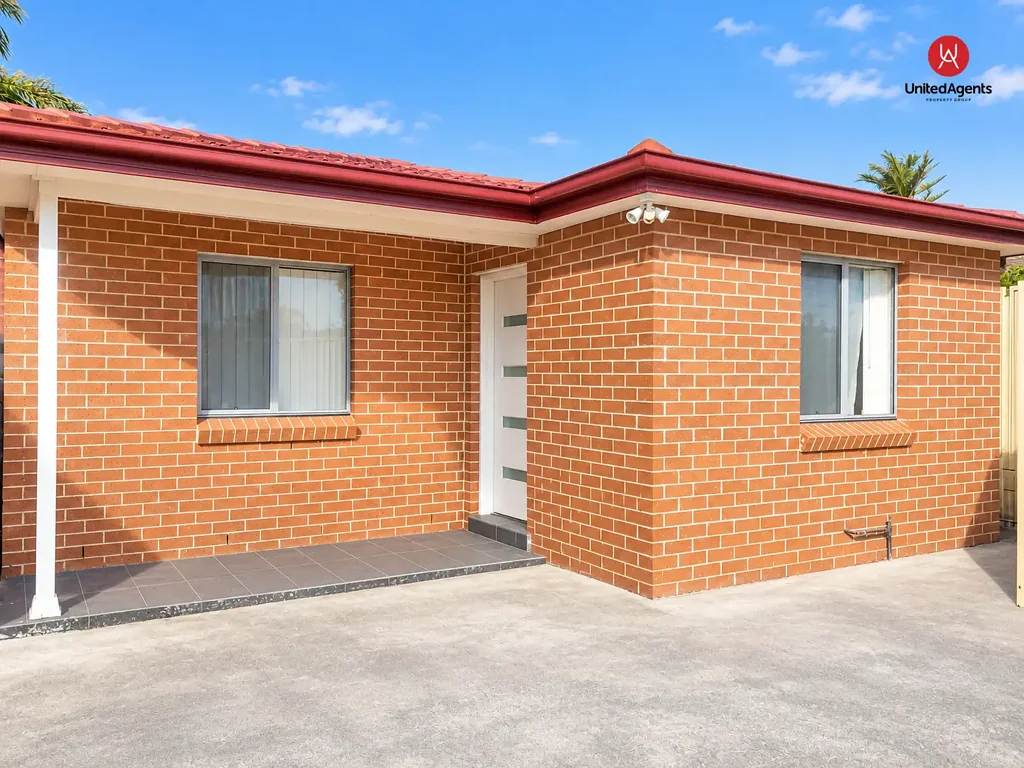 Comfortable & Convenient Living in a Peaceful Location!