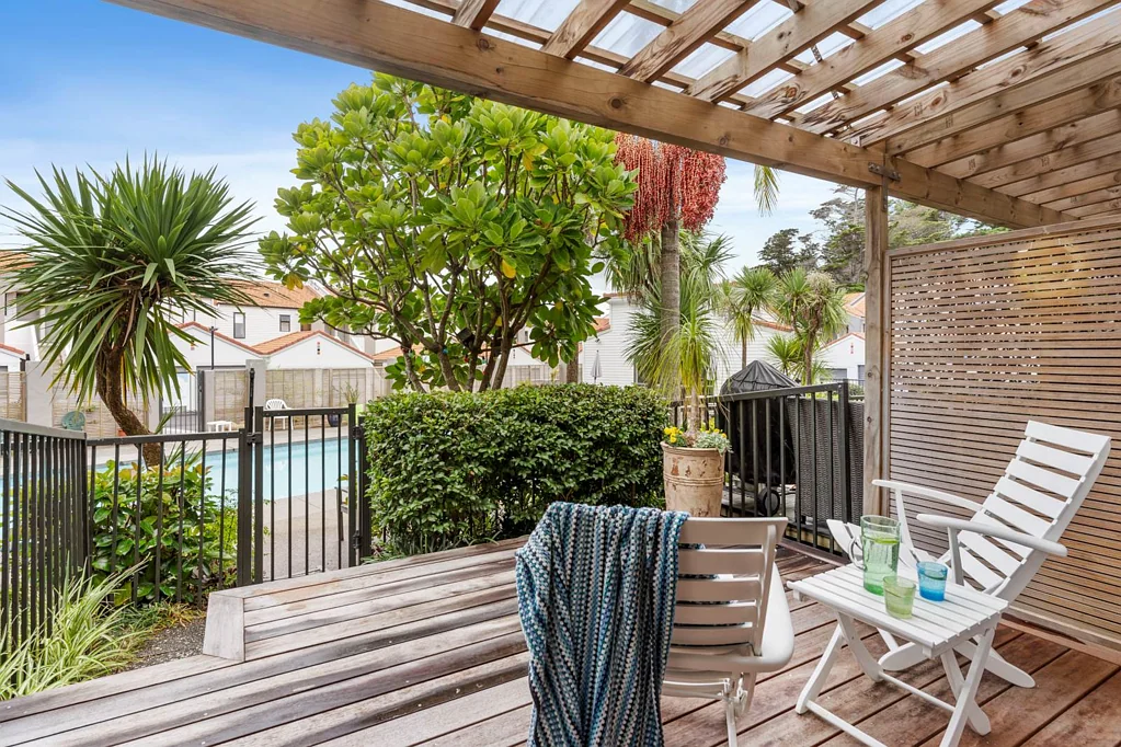 5/21 Armoy Drive, East Tamaki, Manukau City, Auckland