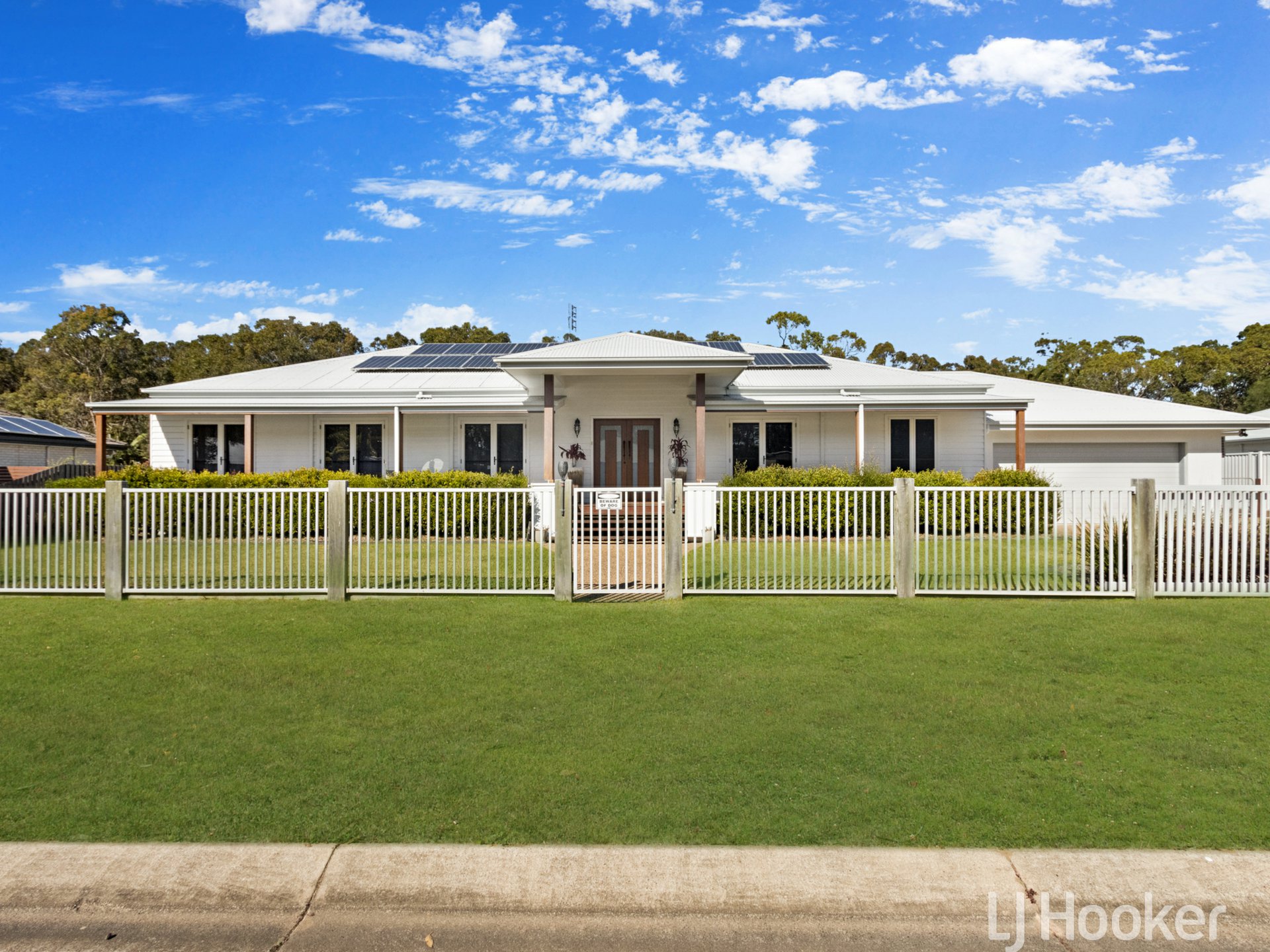 17 HEATHLAND AV, WONDUNNA QLD 4655, 0房, 0浴, House