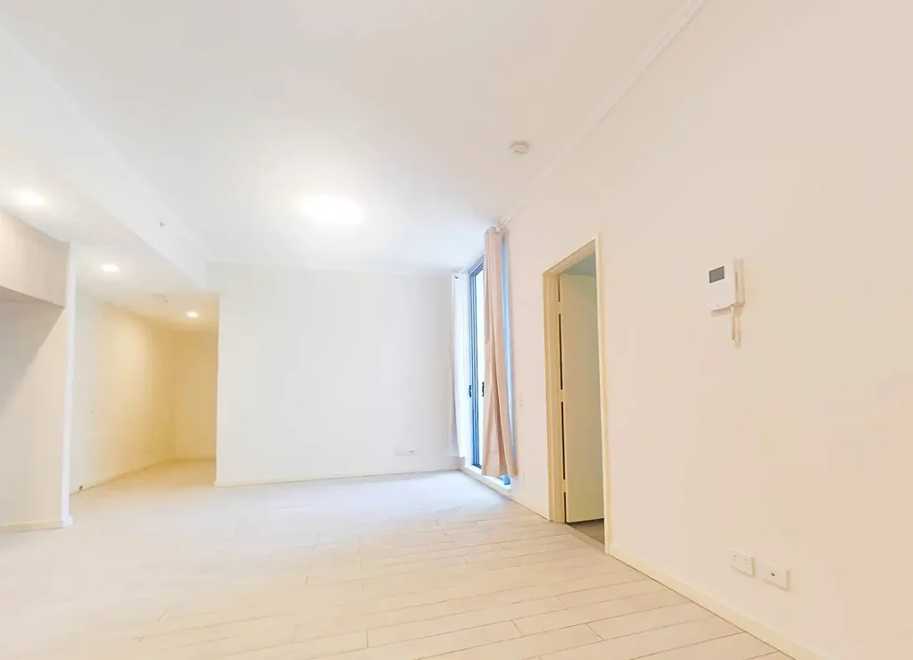 Penrith 2房 'Thornton Estate'心脏地带 2卧+学习角 宽敞明亮 现代化厨房 燃气灶台 洗碗机 优质电器 主卧套间 安全车位 居民烧烤区 紧邻火车站&购物中心 发展潜力巨大 Penrith Thornton Estate, North Facing,Ready to move in