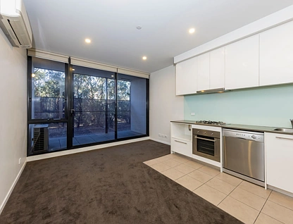 4/38 Mt Alexander Road, Travancore, North West Melbourne, 2部屋, 1バスルーム, Apartment